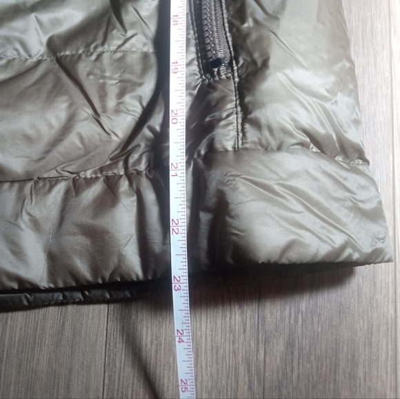 MORE by Siste's Italian Metallic Bronze Puffer Winter Coat Size Medium - Picture 10 of 10